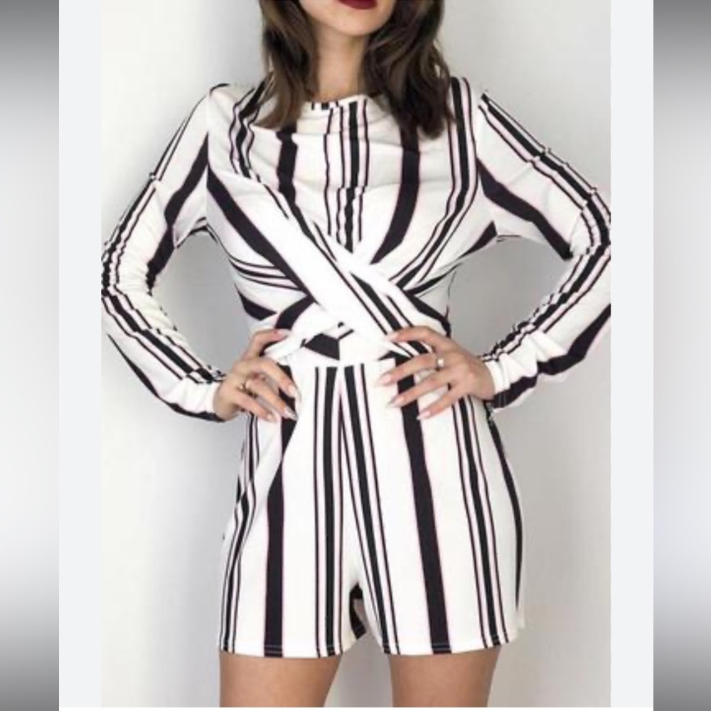 BOOHOO - Striped Bodysuit